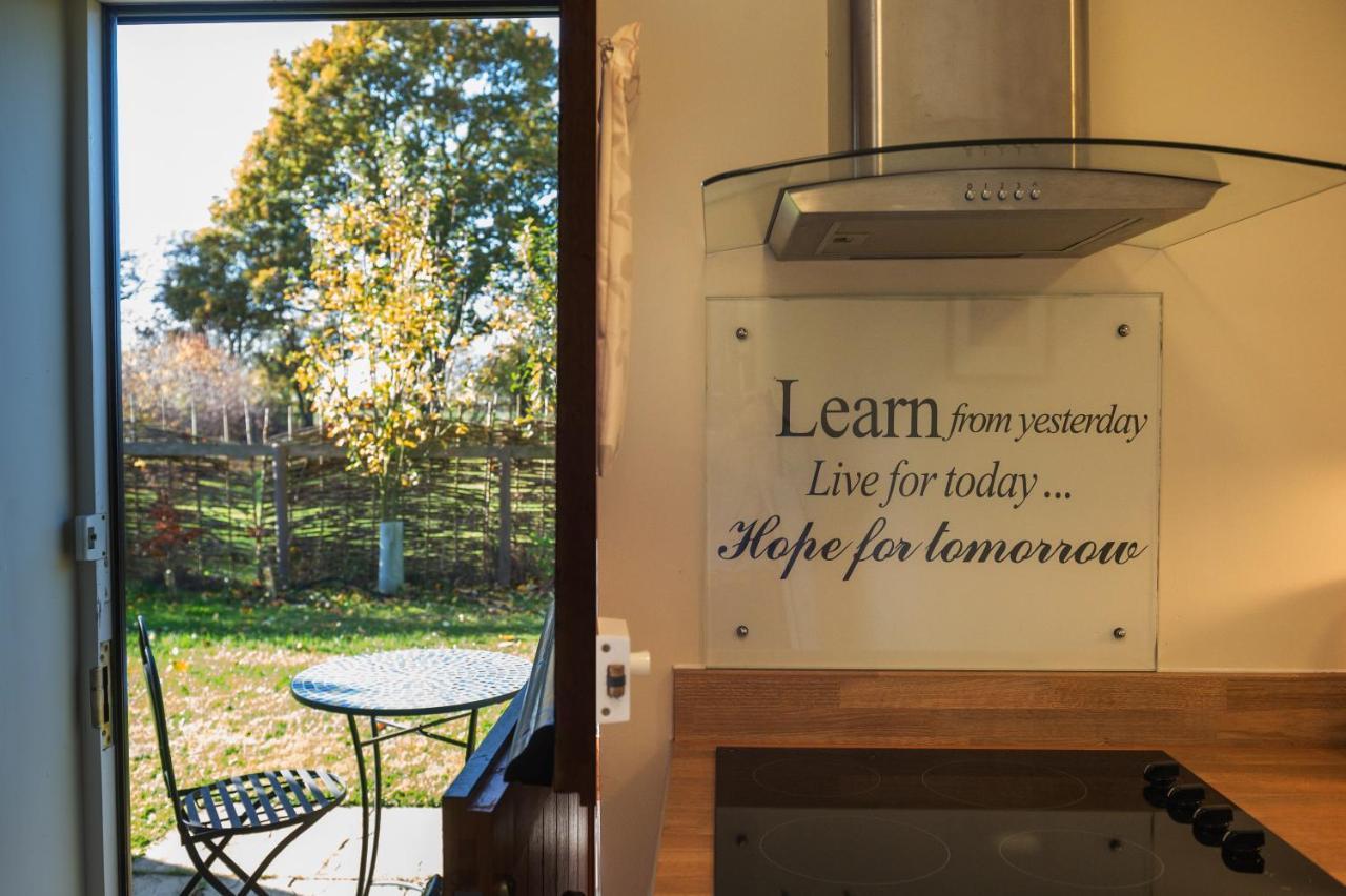 Mollett'S Farm Apartment แซกส์มันดัม ภายนอก รูปภาพ